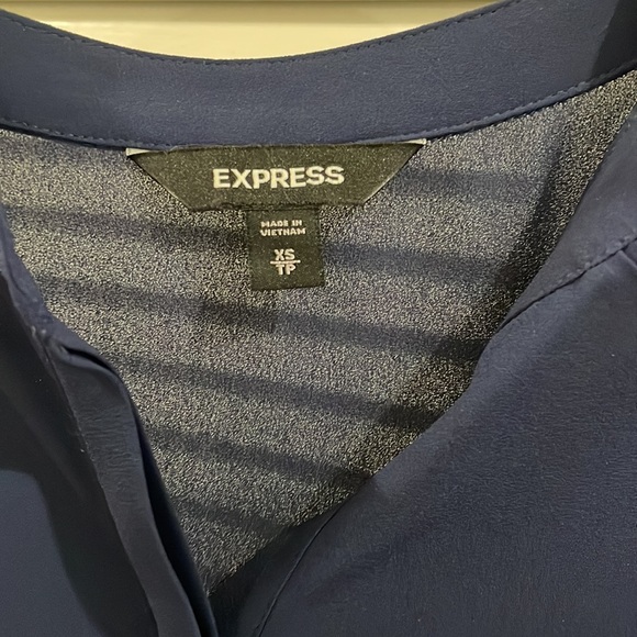 Express blouse - Picture 2 of 2